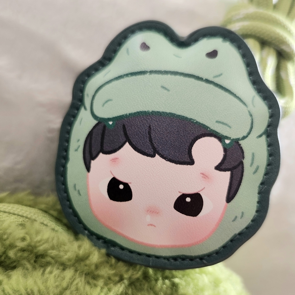 💚SOLD💚 POP MART Hacipupu Snuggle With You Grumpy Crocodile Plush Bag 🐊 - Picture 4 of 9